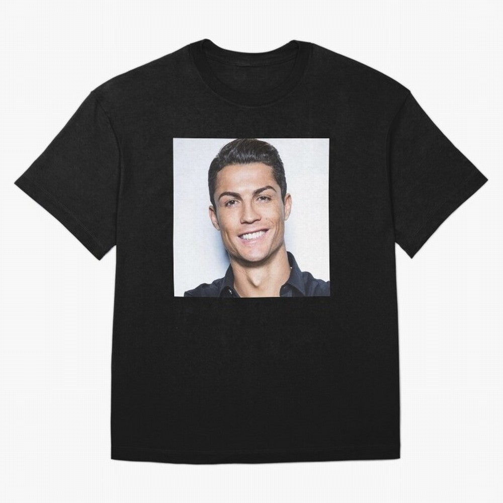 Cristiano Ronaldo Poster Oversized T-Shirt Follow the Road to Global Football Passion for FIFA World Cup 2026, with Haaland and Mbappe, England, France and Netherlands, Supporter Pride, Iconic Celebrations, Legendary Names and Global Match Day