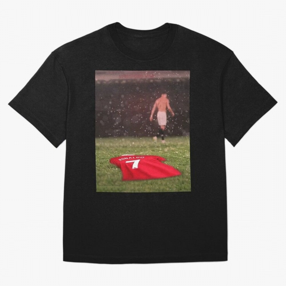 Cristiano Ronaldo Oversized T-Shirt Bring Match Day Fire to FIFA World Cup 2026 Group Stage Spirit, Highlighting England and Germany, Messi and Cristiano Ronaldo, Retro Football Energy, Iconic Rivalries, Trophy Chase Drama and Stadium Atmosphere;
