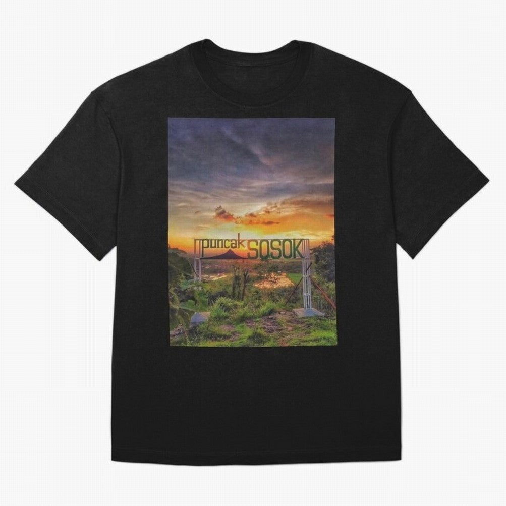 Cristiano Ronaldo Oversized T-Shirt Celebrate Rivalries and Pride in Global Football Passion for FIFA World Cup 2026 USA Canada Mexico, Celebrating Messi, CR7 and Mbappe, England, France and Netherlands, Retro Football Energy, Iconic Rivalries,