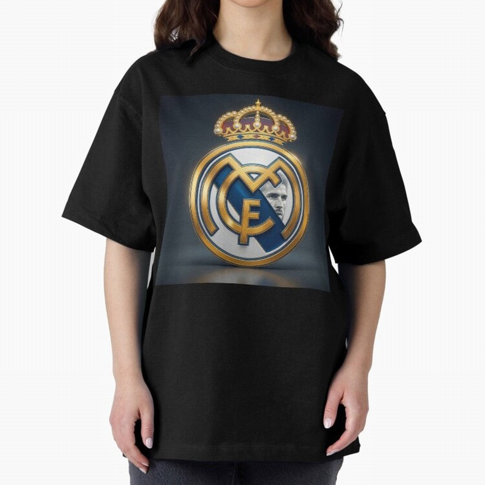 Figuras Madridistas Oversized T-Shirt Carry the Colors and Pride of the FIFA World Cup 2026 Journey through Cristiano Ronaldo, Haaland and CR7 Highlights, Brazil Pride, Soccer Culture, Superstar Moments, National Team Dreams and Competitive Fire;