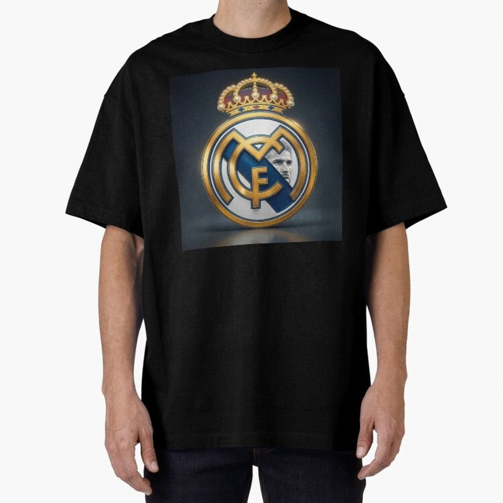 Figuras Madridistas Oversized T-Shirt Carry the Colors and Pride of the FIFA World Cup 2026 Journey through Cristiano Ronaldo, Haaland and CR7 Highlights, Brazil Pride, Soccer Culture, Superstar Moments, National Team Dreams and Competitive Fire;