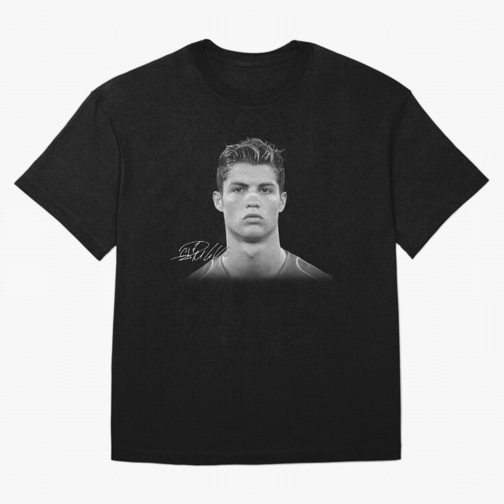 Cristiano Ronaldo T-Shirt Big Face Young Ronaldo - Black and White Oversized T-Shirt Feel the Trophy Chase of Global Football Passion for FIFA World Cup 2026 Group Stage, Filled with Messi, Neymar and Mbappe, England, France and Netherlands,