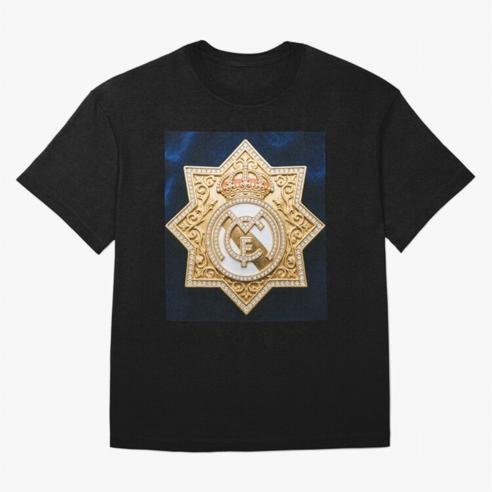 Escudo del Realma Oversized T-Shirt Join FIFA World Cup 2026 Group Stage for Fans of CR7 and Portugal, Spain and Germany, Bringing Retro Football Energy, Iconic Rivalries, Trophy Chase Drama and Stadium Atmosphere; Perfect for People Who Love