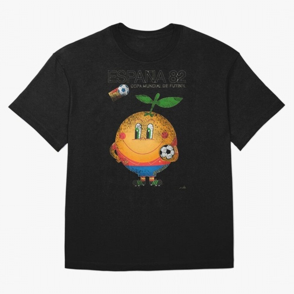Espana 82 Oversized T-Shirt Remember Iconic Moments from FIFA World Cup 2026 USA Canada Mexico Spirit, Made for England and Germany, Messi and Cristiano Ronaldo, Championship Spirit, Famous Goals, Roaring Crowds and International Football Unity;