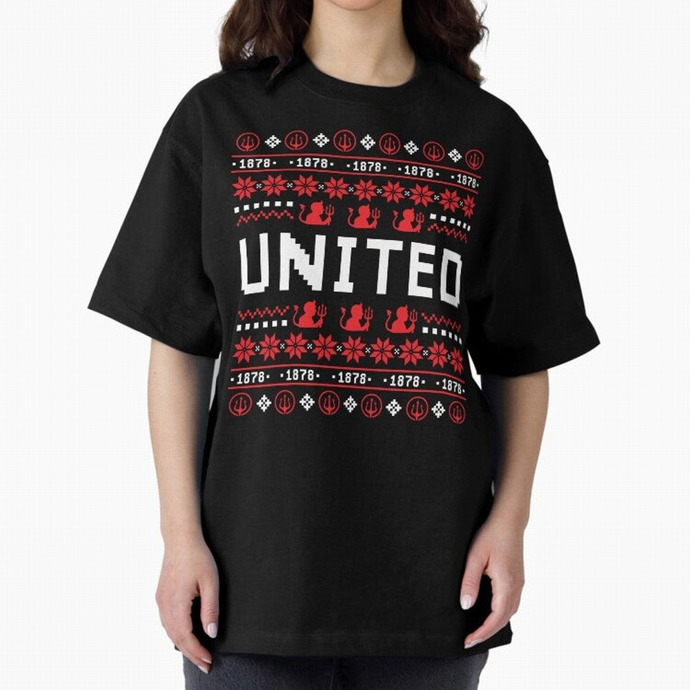 Manchester United Christmas Oversized T-Shirt Celebrate the Biggest Stage of FIFA World Cup 2026 USA Canada Mexico for Fans of Cristiano Ronaldo and Argentina, Bringing Game Day Rituals, Football Legends, Country Pride and the Road to the Final;