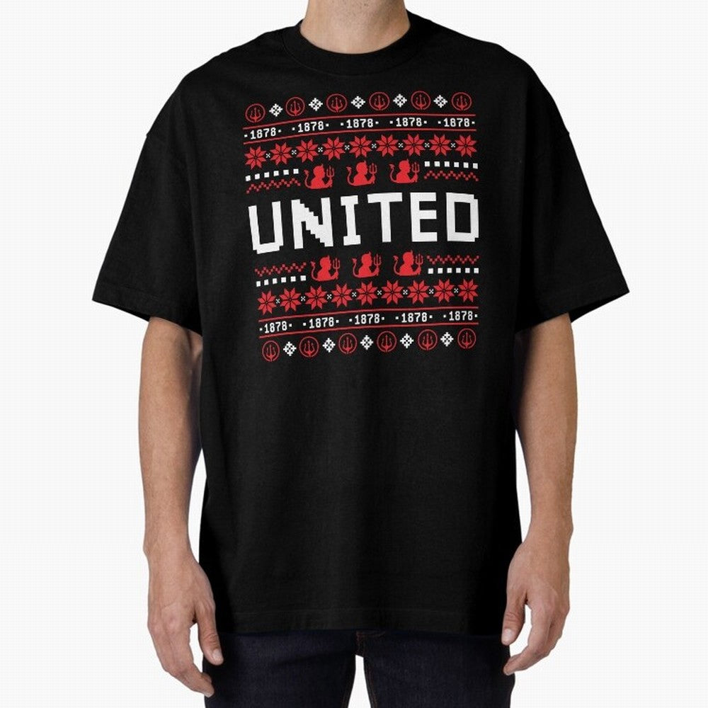 Manchester United Christmas Oversized T-Shirt Celebrate the Biggest Stage of FIFA World Cup 2026 USA Canada Mexico for Fans of Cristiano Ronaldo and Argentina, Bringing Game Day Rituals, Football Legends, Country Pride and the Road to the Final;