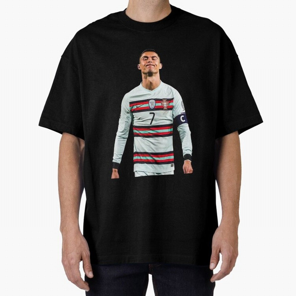 Cristiano Ronaldo Design Oversized T-Shirt Show Fan Pride Across Global Football Passion for FIFA World Cup 2026, Centered on Haaland, England, Retro Football Energy, Iconic Rivalries, Trophy Chase Drama and Stadium Atmosphere; Perfect for People