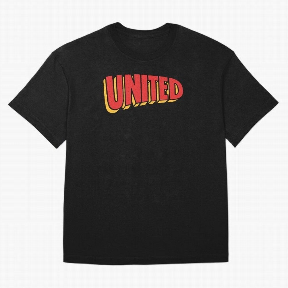 Manchester United Comic Style Oversized T-Shirt Celebrate Supporters United by FIFA World Cup 2026 USA Canada Mexico Driven by CR7, Argentina and Brazil Energy, Stadium Memories, Football Loyalty, International Chants and Championship Tradition;