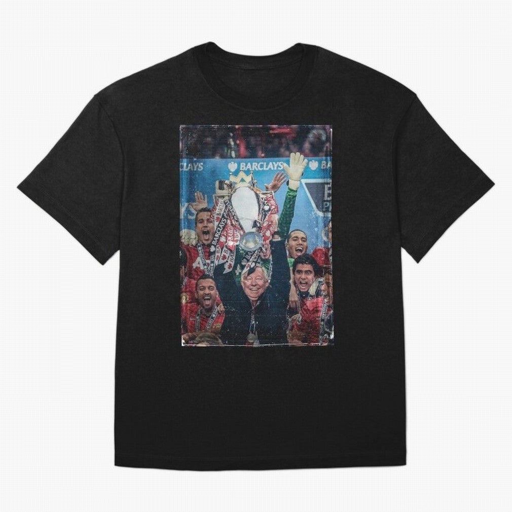Sir Alex Ferguson Vintage Oversized T-Shirt Back the Journey through FIFA World Cup 2026 Group Stage Spirit, Capturing France and Portugal, Messi and Cristiano Ronaldo, Worldwide Fan Energy, Dramatic Goals, Stadium Lights and Championship