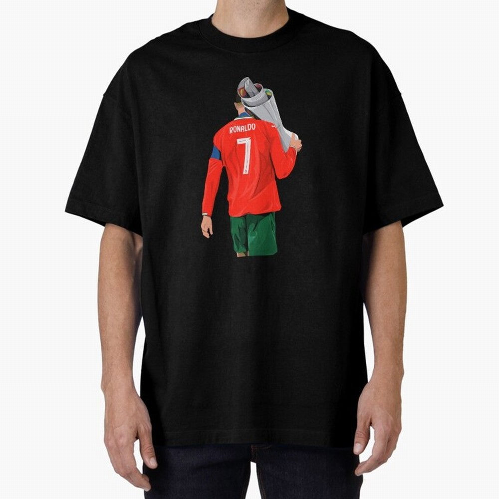 Cristiano Ronaldo Campion Oversized T-Shirt Celebrate Global Passion for FIFA World Cup 2026 Built around CR7 and Messi, Spain Energy, Football Festival Excitement, Trophy Ambitions, Country Rivalries and Star Player Buzz; Ideal for Passionate Fans