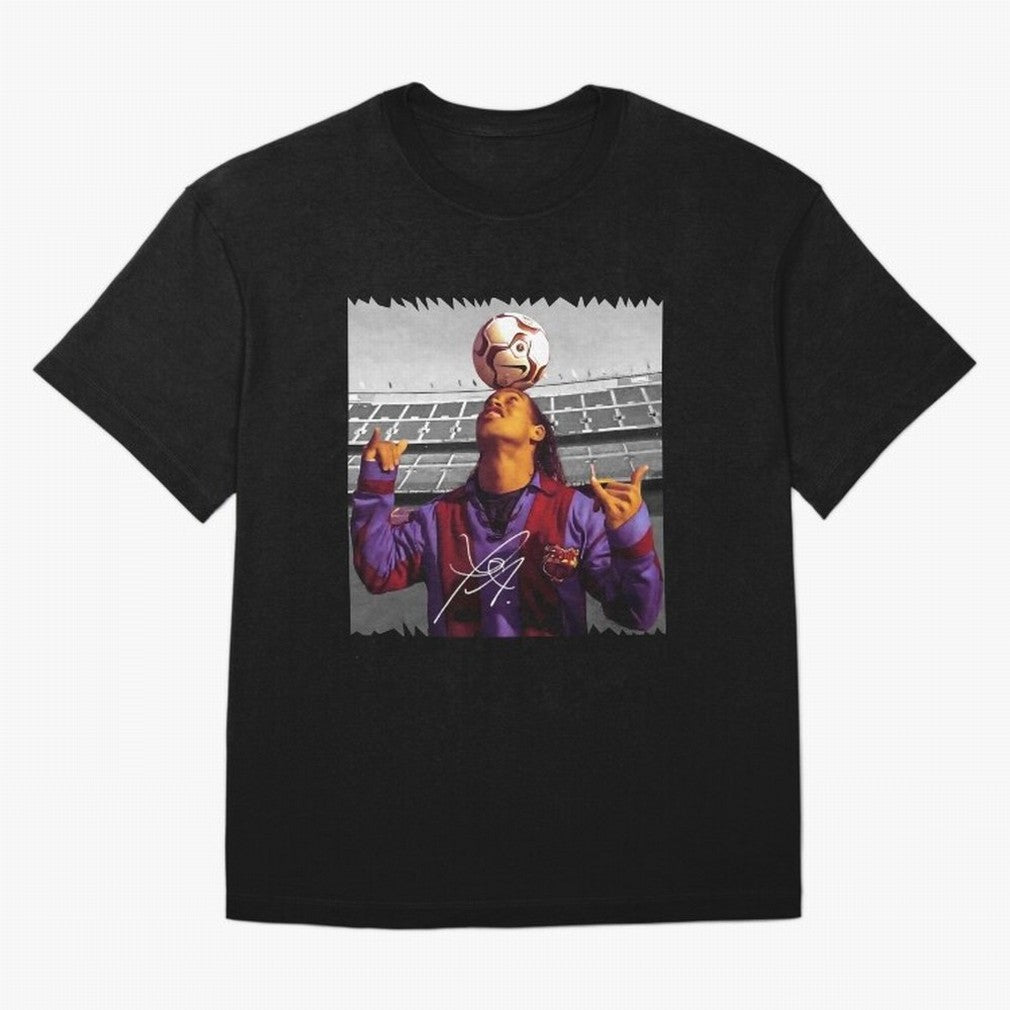 Ronaldinho - vintage Oversized T-Shirt Show Match Day Excitement for the FIFA World Cup 2026 Group Stage Journey through Messi, Neymar and Mbappe Highlights, Spain and Netherlands Pride, Fan Favorite Moments, National Team Passion, Big Match Drama