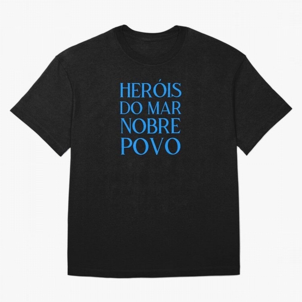 Her¨®is do Mar Nobre Povo blue 2 Oversized T-Shirt Honor the Football Icons of FIFA World Cup 2026 Group Stage Centered on Neymar, Haaland and Cristiano Ronaldo, Portugal Energy, Champion Mindset, Group Stage Buzz, Knockout Tension and Passionate