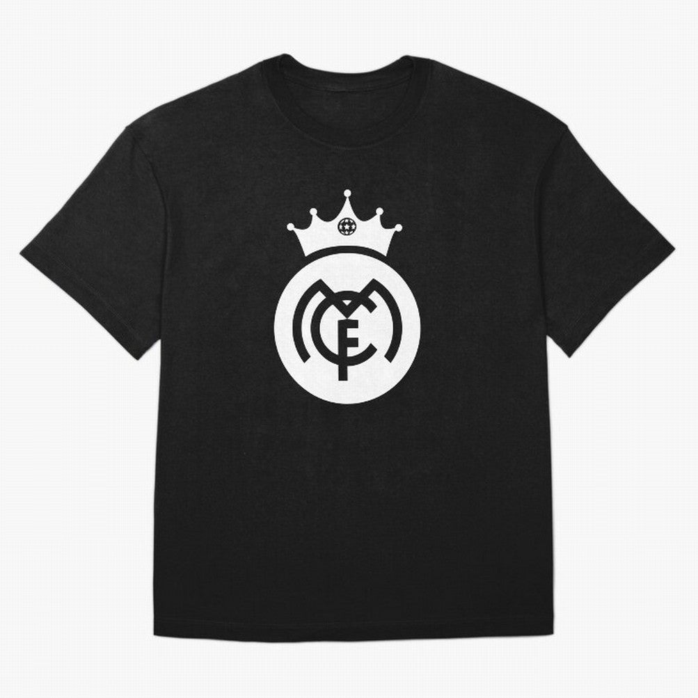 King of Kings Real-Madrid Oversized T-Shirt Stand with FIFA World Cup 2026 USA Canada Mexico Spirit, Highlighting England, Neymar, Haaland and Cristiano Ronaldo, Retro Football Energy, Iconic Rivalries, Trophy Chase Drama and Stadium Atmosphere;