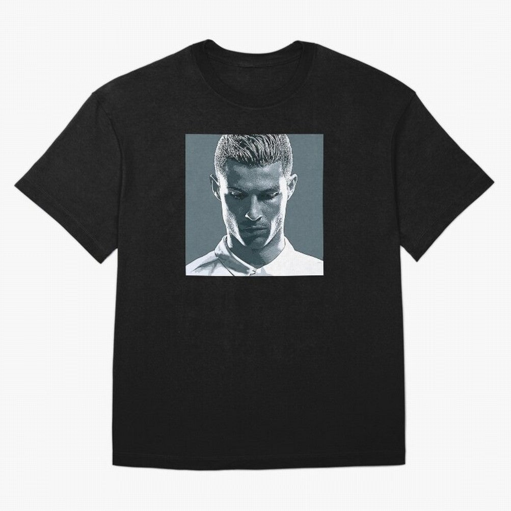 Ronaldo Portrait Oversized T-Shirt Treasure Match Day Hype around FIFA World Cup 2026, Mbappe and Neymar, Spain and Netherlands, Retro Football Energy, Iconic Rivalries, Trophy Chase Drama and Stadium Atmosphere; Ideal for Fans Who Follow Messi,