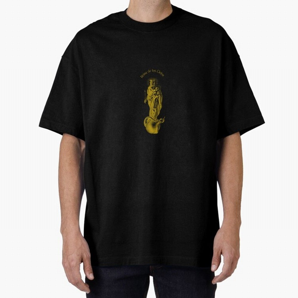 Reina de los Cielos Oversized T-Shirt Step into FIFA World Cup 2026 USA Canada Mexico for Fans of Messi and Argentina, Bringing Championship Spirit, Famous Goals, Roaring Crowds and International Football Unity; Perfect for People Who Love