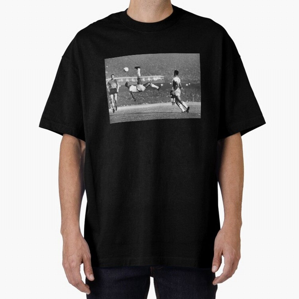 PELE LEGENDARY BICYCLE KICK BLACK AND WHITE5 Oversized T-Shirt Share the Excitement of FIFA World Cup 2026 USA Canada Mexico Spirit, Featuring England, Neymar, Haaland and Cristiano Ronaldo, Soccer Culture, Superstar Moments, National Team Dreams