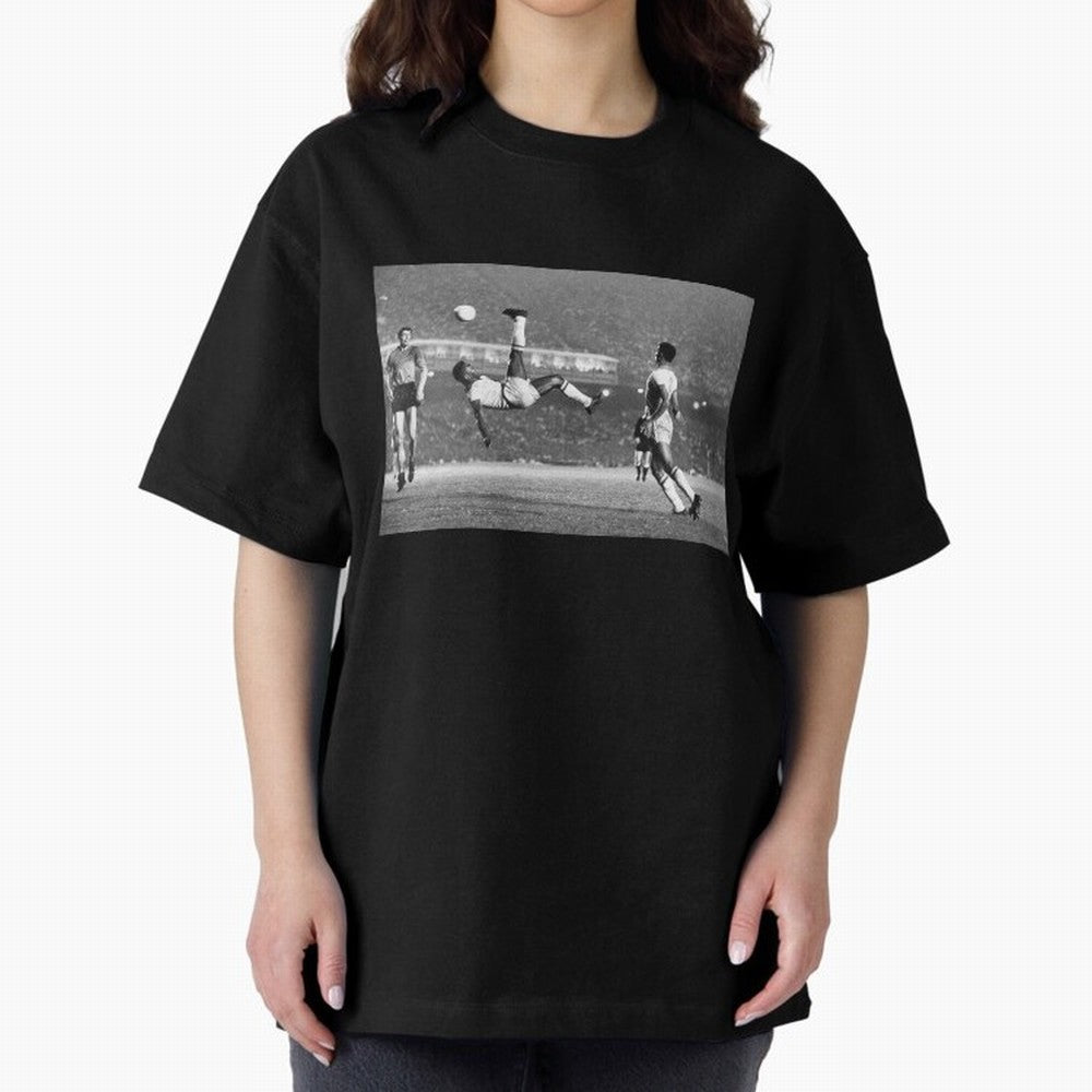 PELE LEGENDARY BICYCLE KICK BLACK AND WHITE5 Oversized T-Shirt Share the Excitement of FIFA World Cup 2026 USA Canada Mexico Spirit, Featuring England, Neymar, Haaland and Cristiano Ronaldo, Soccer Culture, Superstar Moments, National Team Dreams
