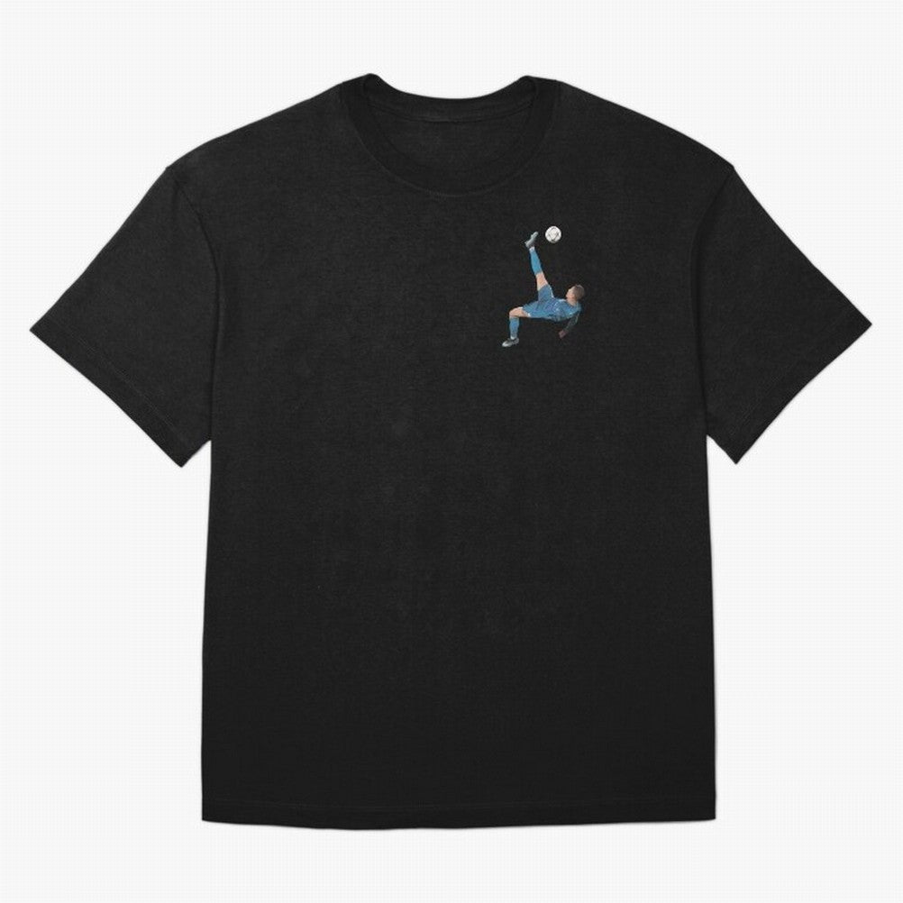 Ronaldo Bicycle Kick - Real Madrid vs Juventus Oversized T-Shirt Feel the Heartbeat of Match Day Hype around FIFA World Cup 2026 USA Canada Mexico, Messi, CR7 and Mbappe, France, Vintage Soccer Flavor, Modern Football Stars, National Flags and