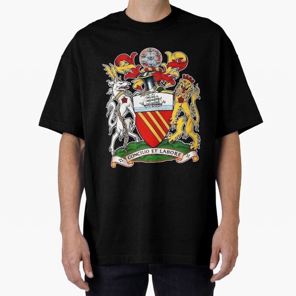 1902 -1960 The First UNITED Crest Large Oversized T-Shirt Follow Every Goal of the FIFA World Cup 2026 Group Stage Journey through Messi Highlights, France and Portugal Pride, Football Festival Excitement, Trophy Ambitions, Country Rivalries and