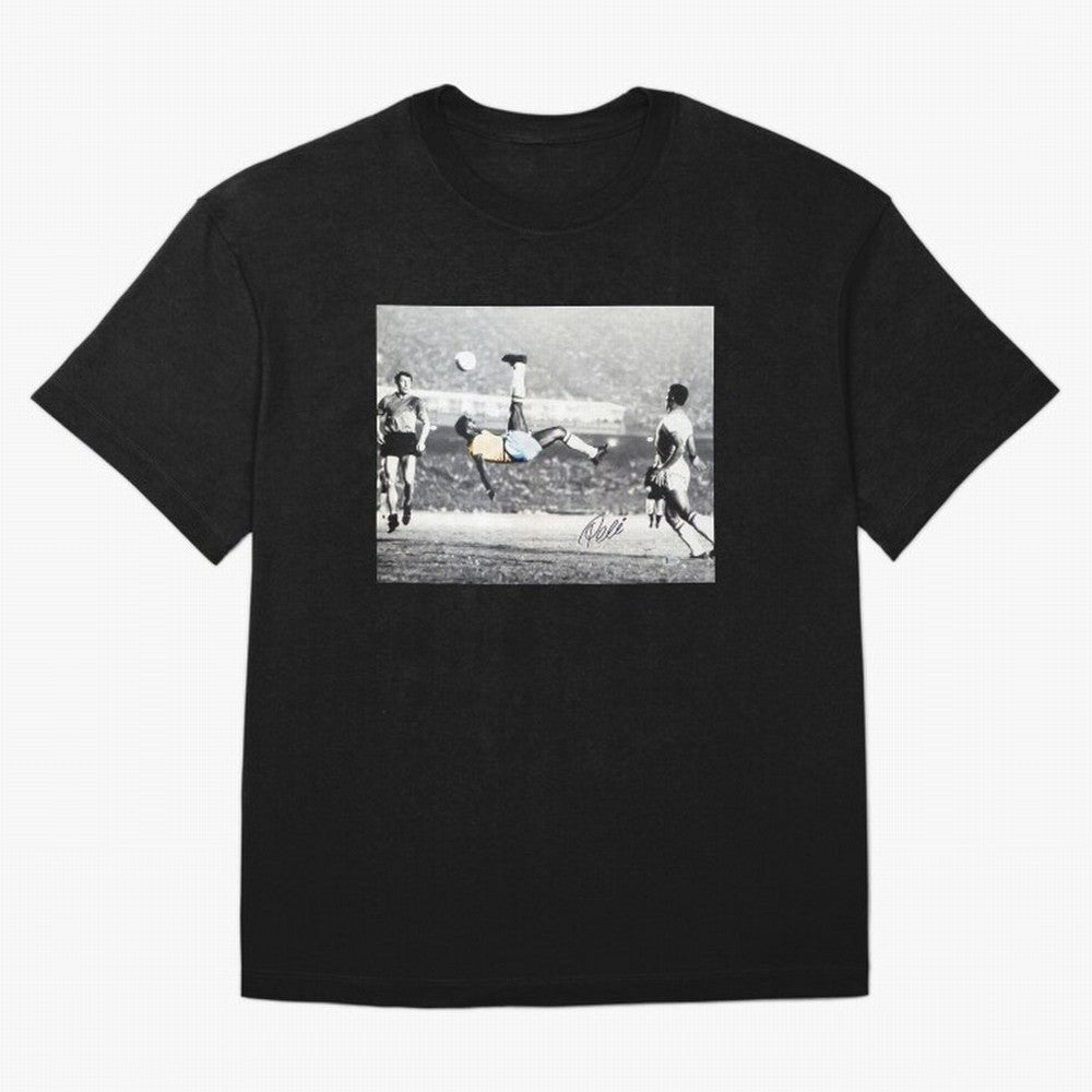Classic Pele Bicycle Kick Legend1 Oversized T-Shirt Back the Journey through Global Football Passion for FIFA World Cup 2026 Group Stage, Centered on CR7, Argentina, France and Brazil, Goal Celebration Energy, Supporter Heritage, Football Icons and