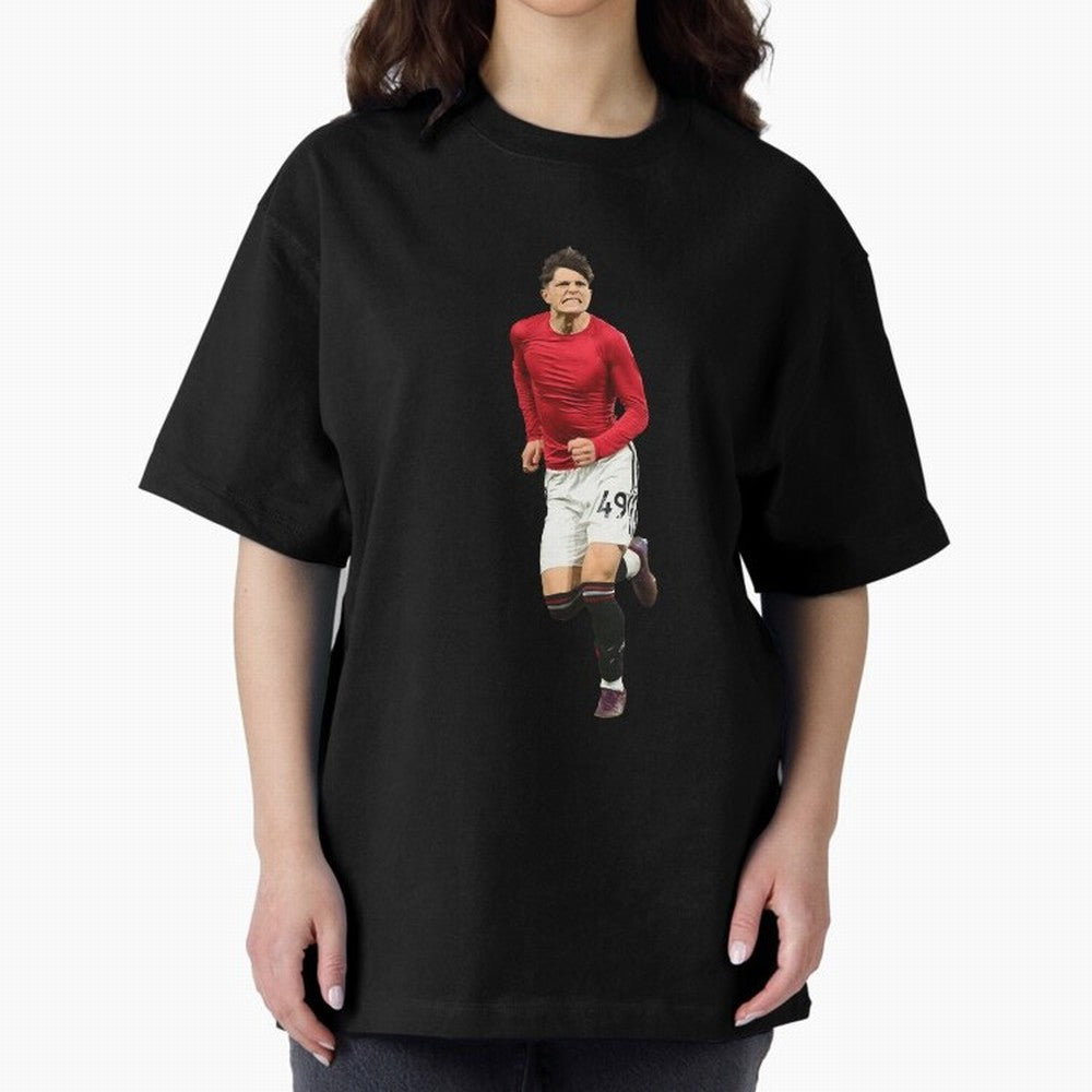 Alejandro Garnacho celebration Oversized T-Shirt Feel International Energy from FIFA World Cup 2026 Centered on CR7, Argentina Energy, Stadium Memories, Football Loyalty, International Chants and Championship Tradition; Great for Watch Parties,