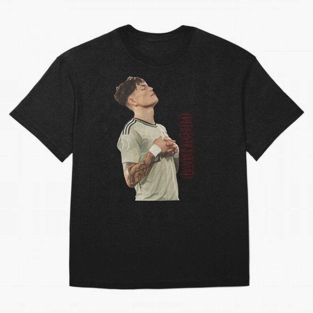 Alejandro Garnacho Oversized T-Shirt Feel International Energy from FIFA World Cup 2026 USA Canada Mexico Centered on CR7, England and Germany Energy, Supporter Pride, Iconic Celebrations, Legendary Names and Global Match Day Energy; Ideal for Fans
