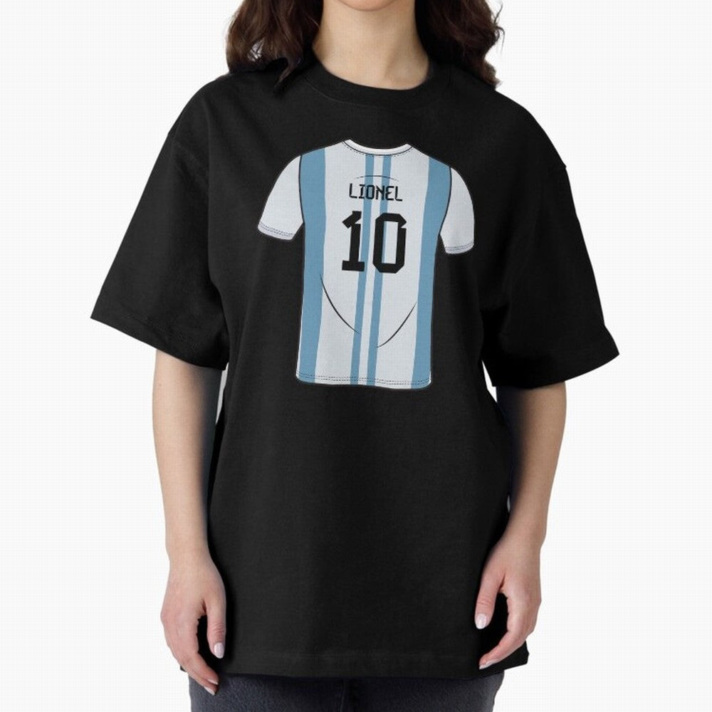 LeoMessi Jersey Illustration 2022 Oversized T-Shirt Keep Football History Alive during FIFA World Cup 2026 Group Stage Connected to Cristiano Ronaldo, Haaland and CR7, England and Germany Energy, Football Passion, Legendary Performances, Festival