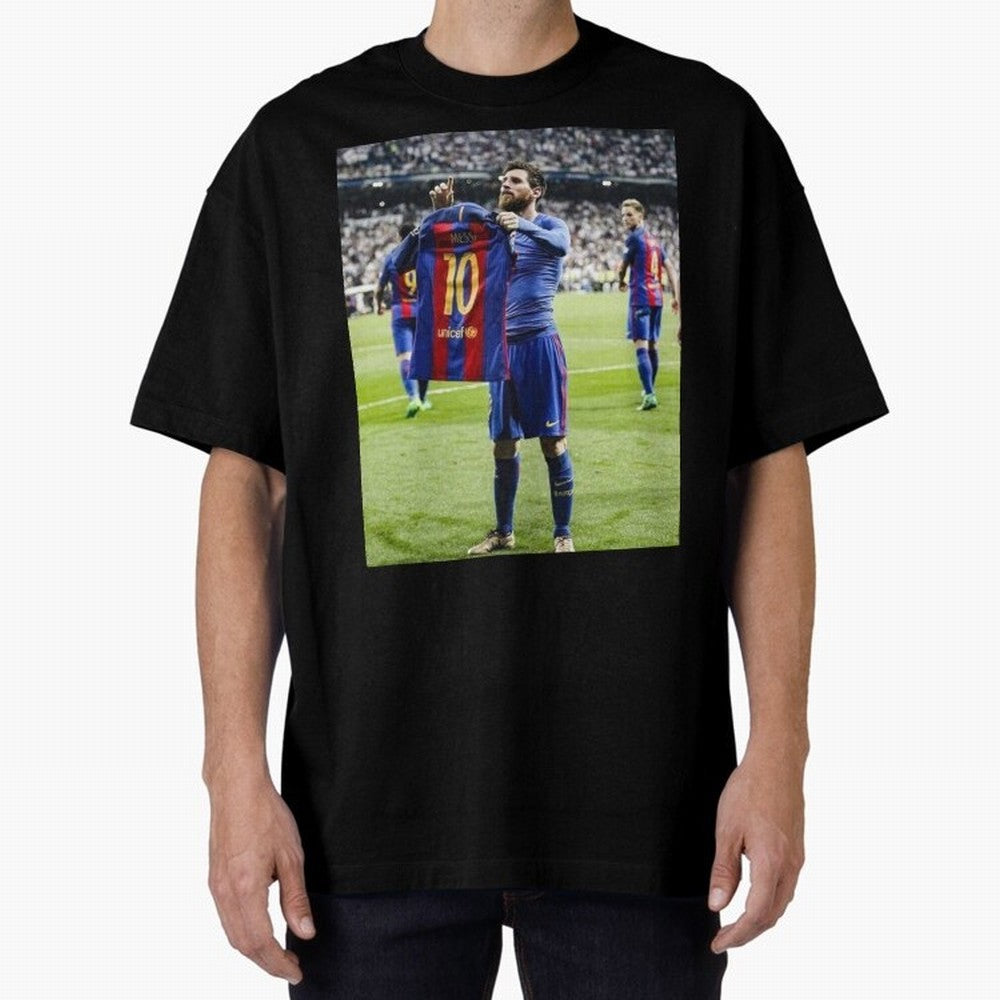 Lional Messi Poster Design Oversized T-Shirt Support Iconic Players in the FIFA World Cup 2026 Journey through CR7 and Messi Highlights, England and Germany Pride, Global Supporter Spirit, Legendary Goals, National Colors and Tournament