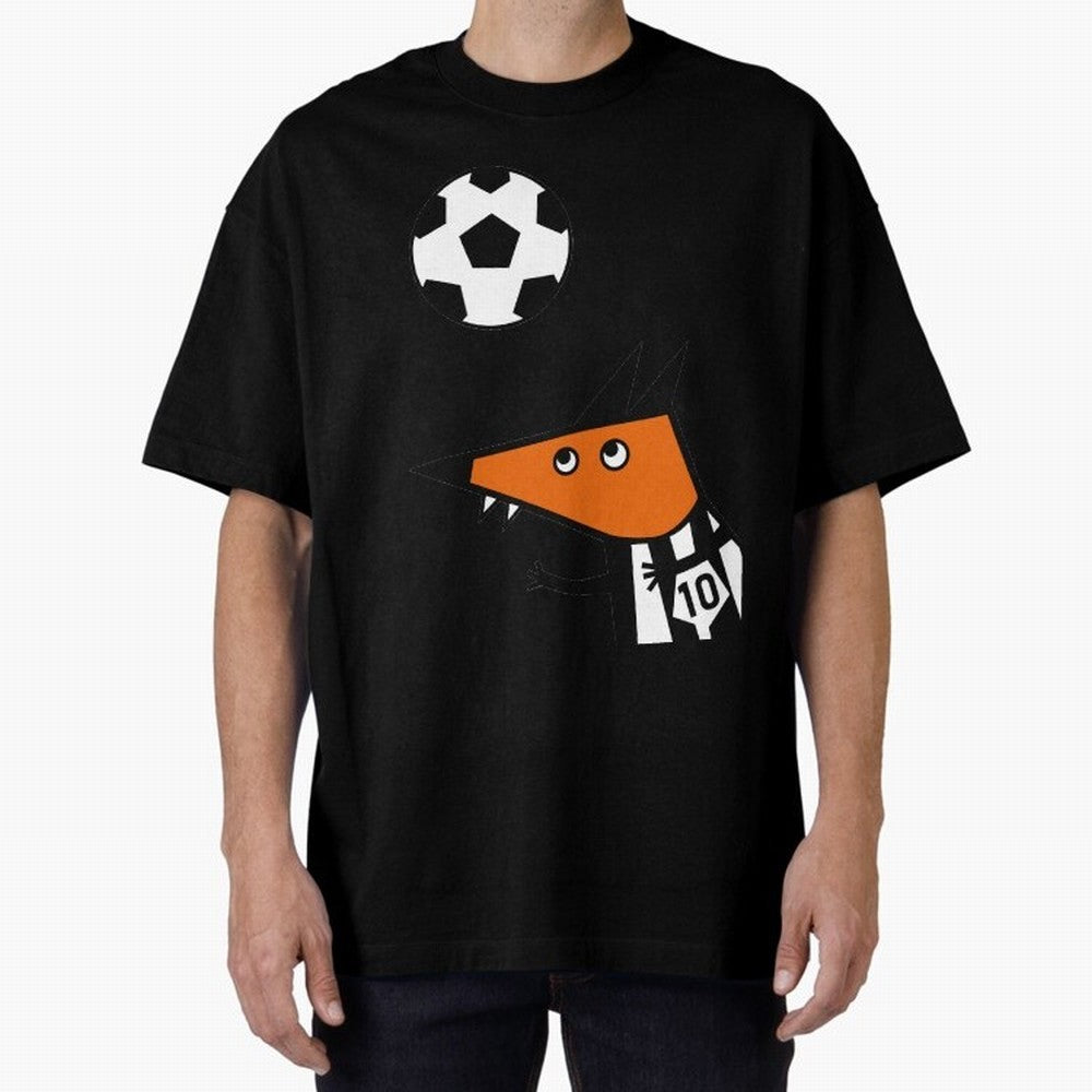 Football FOX Oversized T-Shirt Celebrate Classic Football Spirit in FIFA World Cup 2026 USA Canada Mexico for Fans of Haaland and England, Bringing Football Festival Excitement, Trophy Ambitions, Country Rivalries and Star Player Buzz; Great for