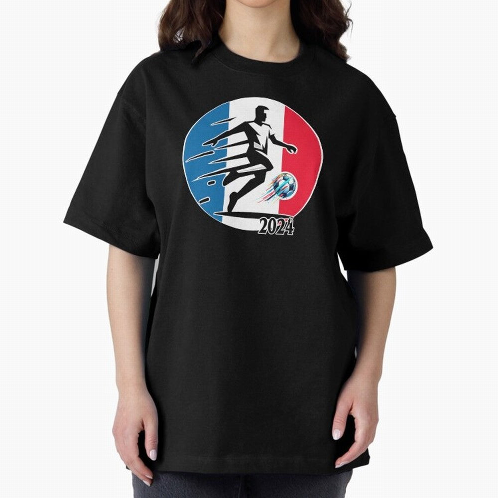 Soccer player - Oversized T-Shirt Fuel FIFA World Cup 2026 Group Stage Spirit, Filled with England, France and Netherlands, CR7, Stadium Chants, National Pride, Trophy Dreams and Unforgettable Football Memories; Ideal for Football Dads, Football