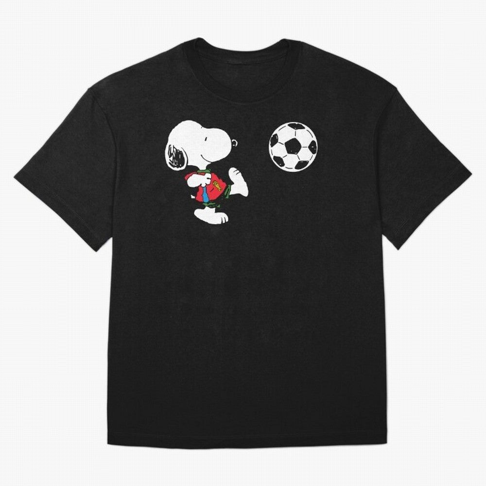 SNOOPY Football - FIFA World Cup 2026 Oversized T-Shirt Feel Global Football Passion for FIFA World Cup 2026, Celebrating Messi, Neymar and Mbappe, Brazil, Match Day Excitement, Supporter Culture, Golden Goals and Global Football Passion; Built for